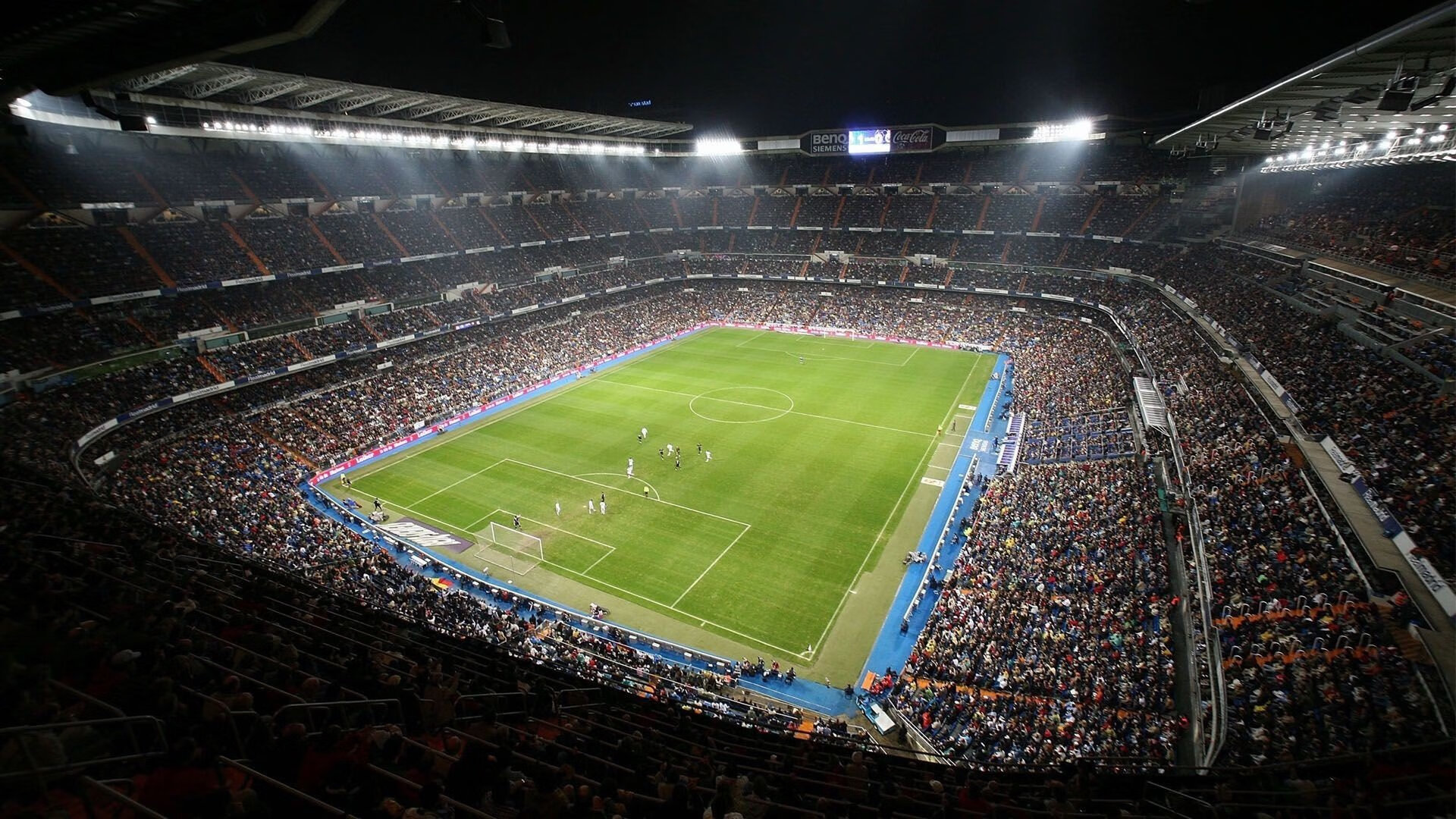 国米边路推进训练更锐利——开启战术新纪元